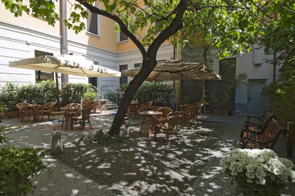 Ariosto Hotel - Milan — Foto 2